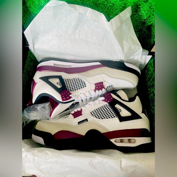 Brand New Paris Saint Germain Bordeaux Air Jordan 4s - Picture 1 of 6